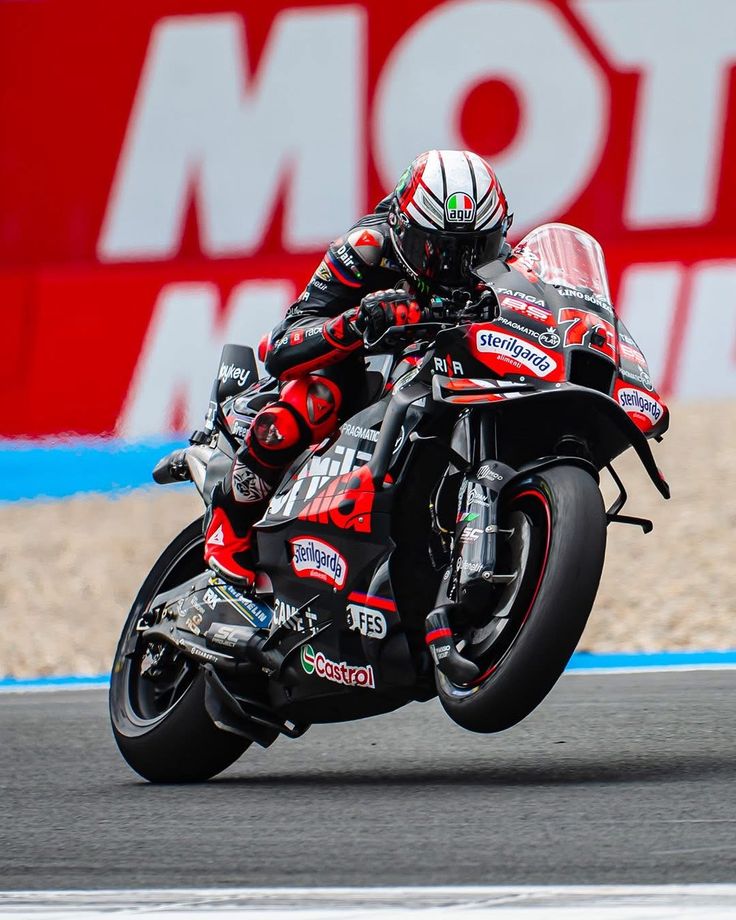 PostGP MotoGP San Marino: un super  Bez non basta!