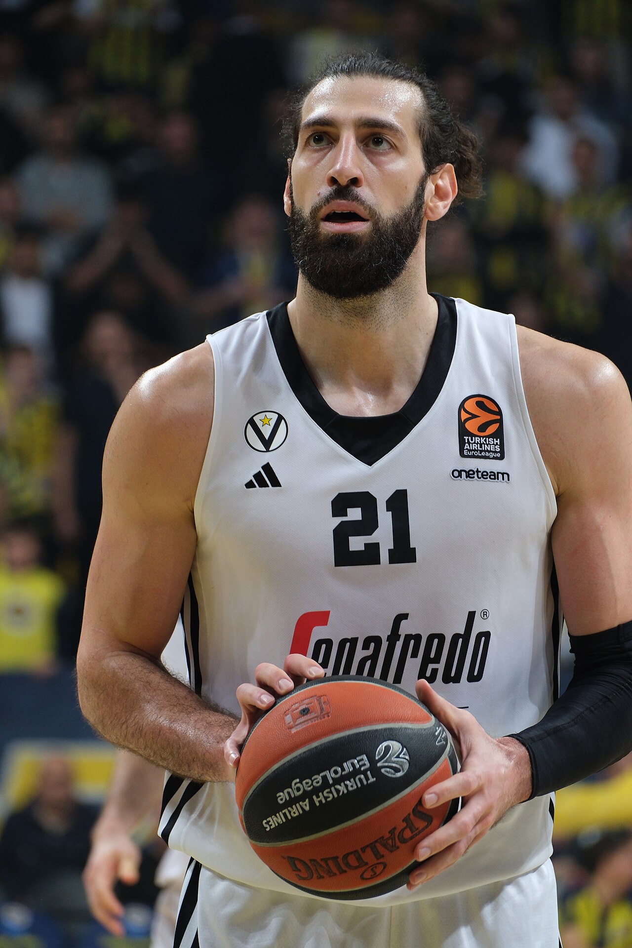 Mercato Eurolega: si muovono Shengelia, Theis, Kokila e Walker